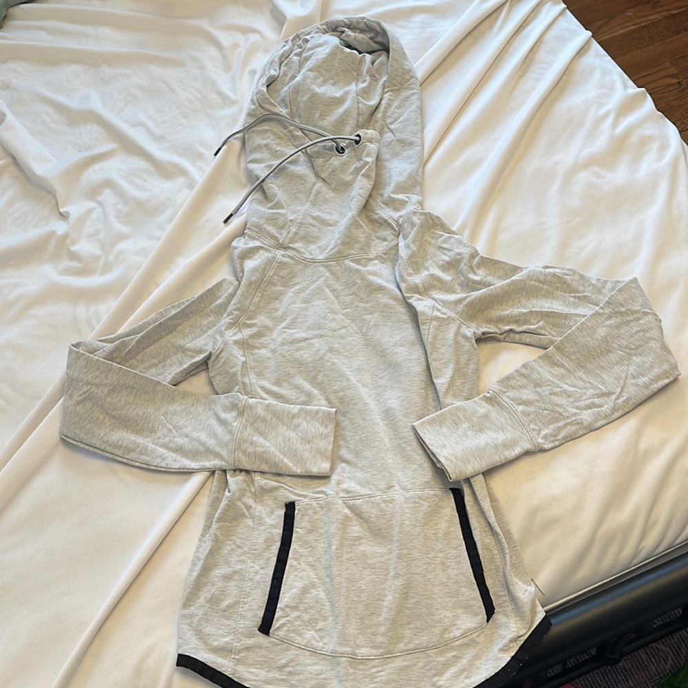 FLAWED WORN athleta Hoodie Size XS